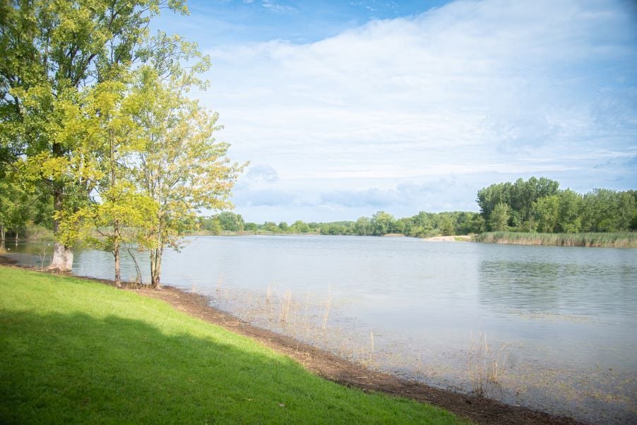 Lake Banet Small